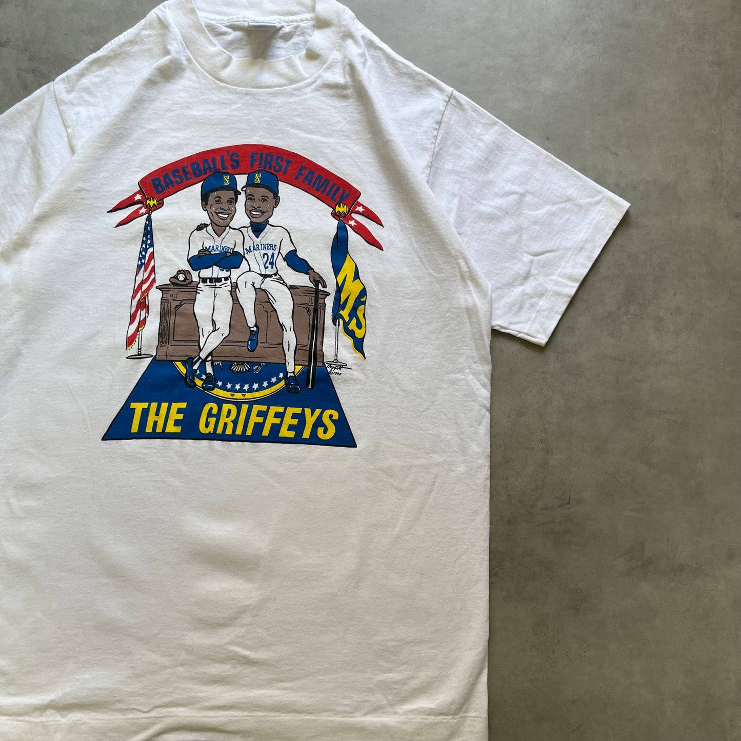 【USED】The Griffeys 90s Single Stitch Character Tee Baseball Design