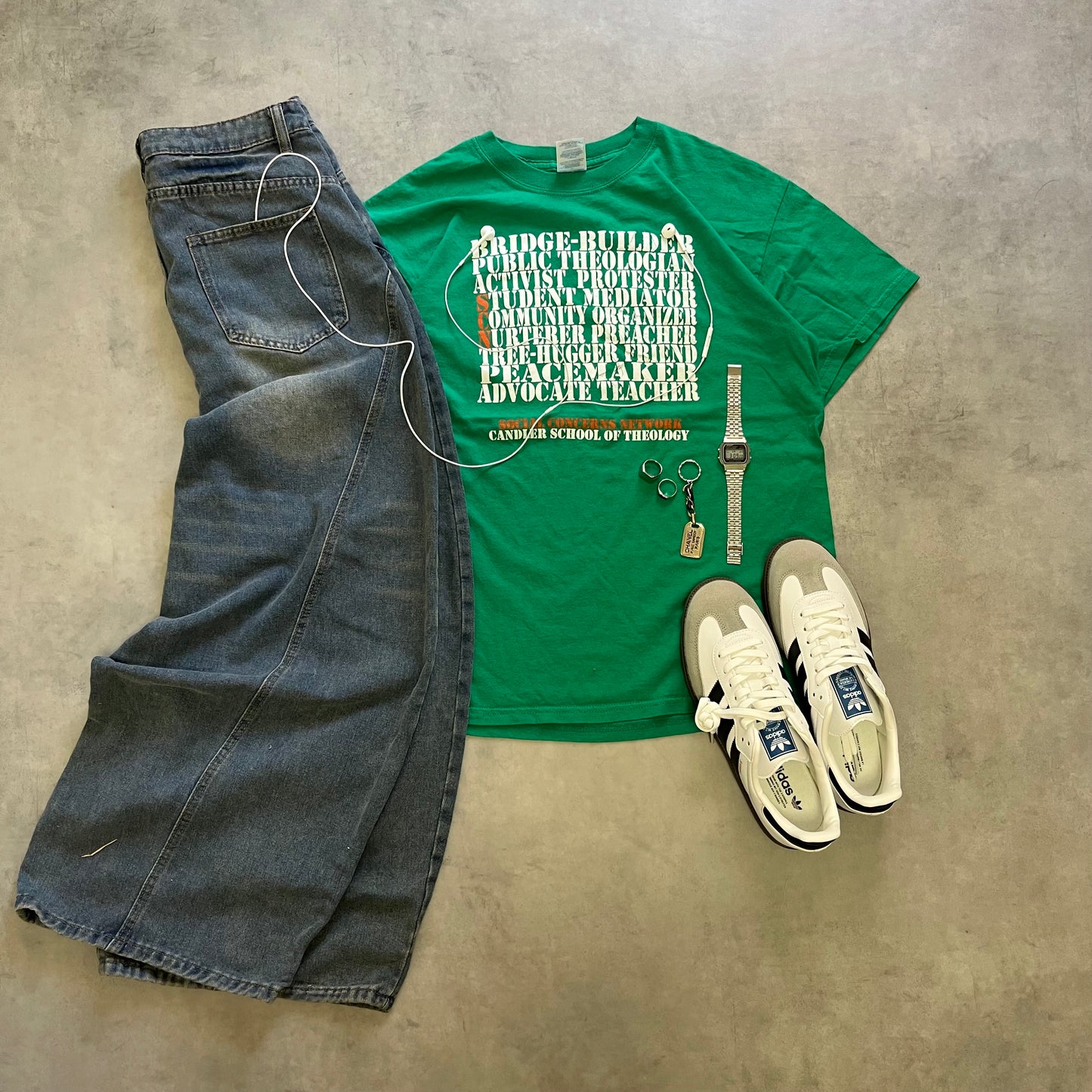 【USED】Gildan Graphic Print Tee Green Distressed