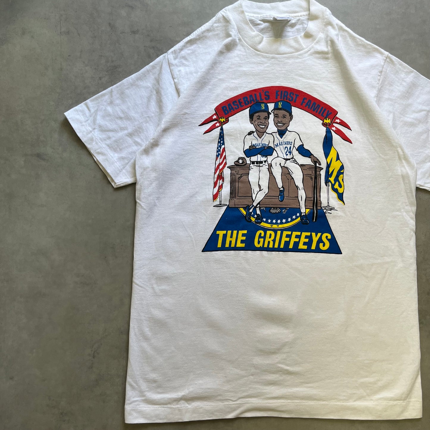 【USED】The Griffeys 90s Single Stitch Character Tee Baseball Design