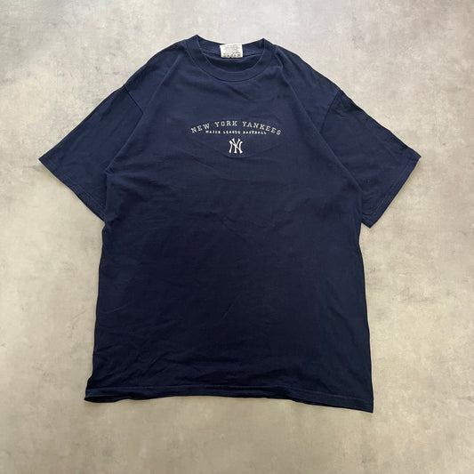 【USED】NY Yankees Embroidered Logo Tee Mexico Made Patch Style
